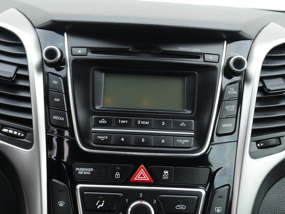Hyundai I30 1.4 i 