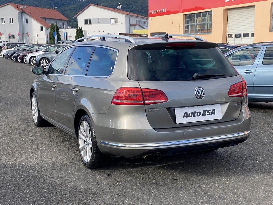 Volkswagen Passat 1.4TSI Highline