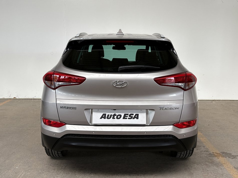 Hyundai Tucson 1.7 CRDi Trikolor
