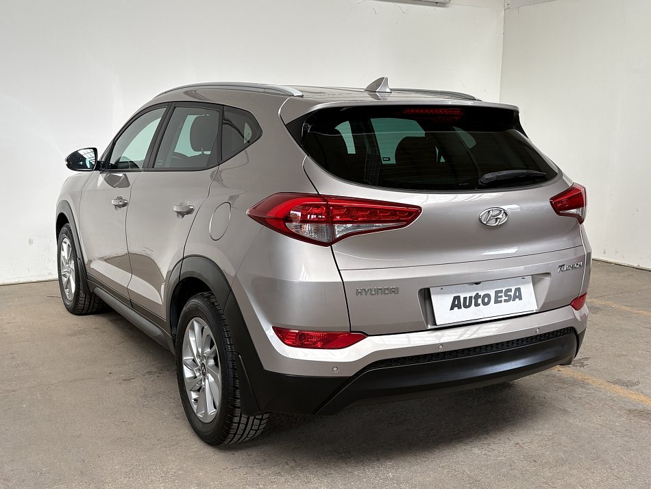 Hyundai Tucson 1.7 CRDi Trikolor