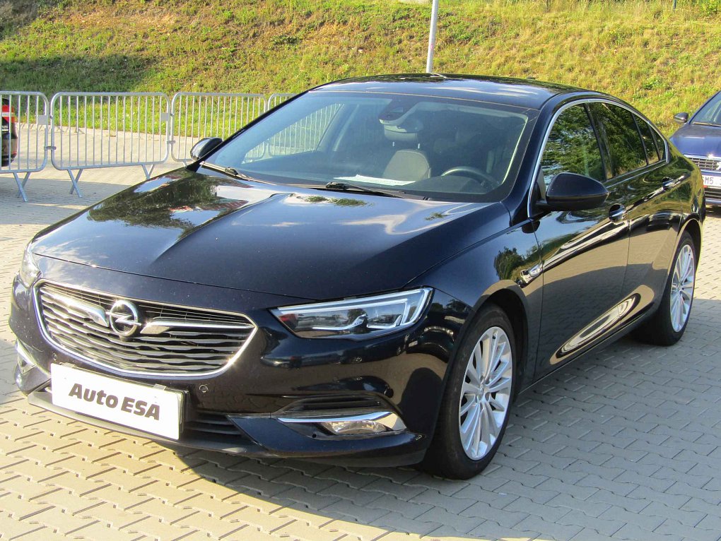 Opel Insignia 1.5T 