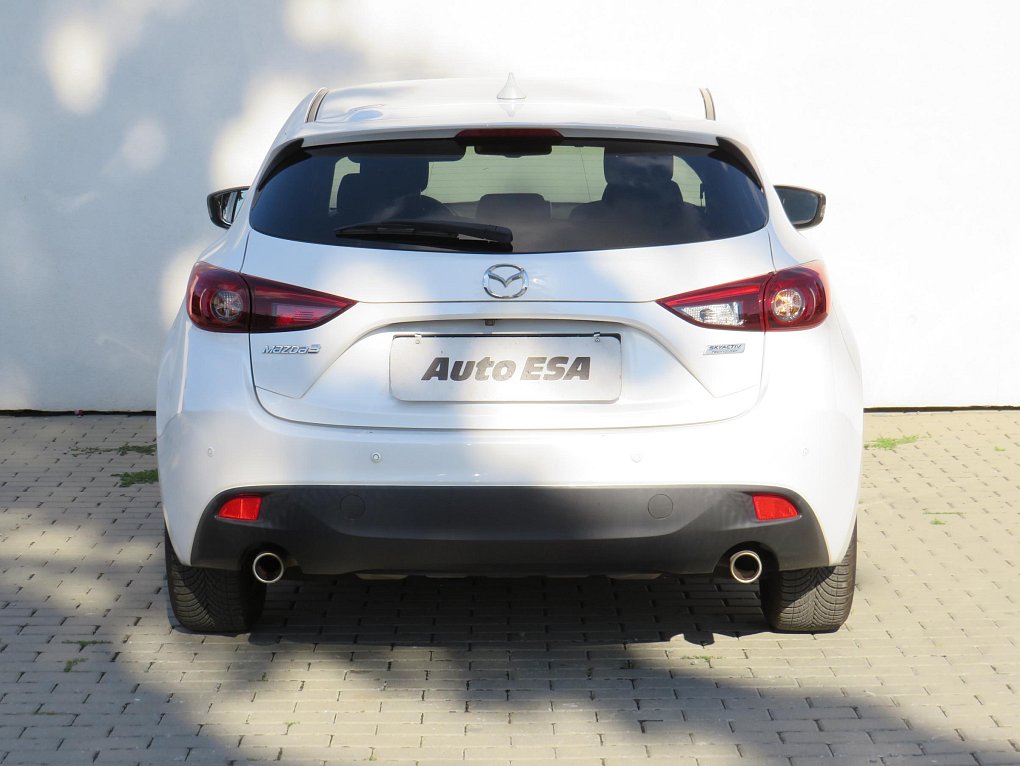 Mazda 3 2.0 i Sport