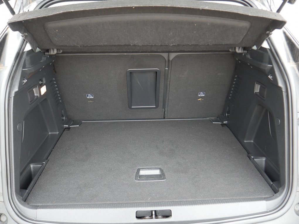 Peugeot 3008 1.2PT Allure
