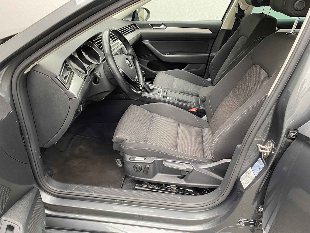 Volkswagen Passat 1.6 TDi Comfortline