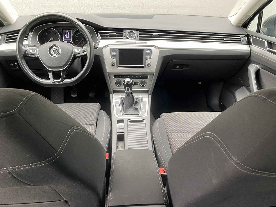 Volkswagen Passat 1.6 TDi Comfortline