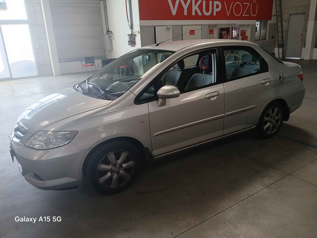 Honda City 1.4i 