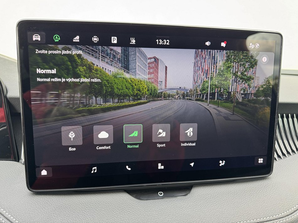 Škoda Superb IV 2.0 TDi L&K 4X4