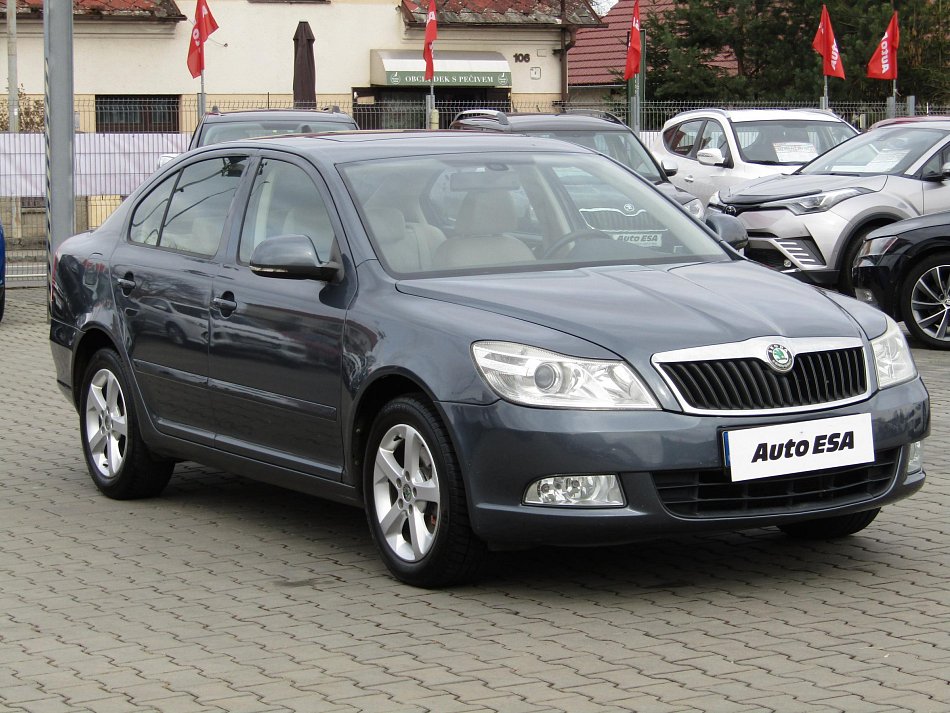 Škoda Octavia II 2.0 TDi Elegance