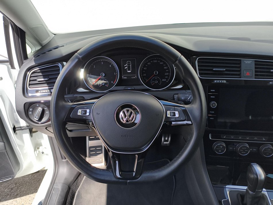 Volkswagen Golf 1.6TDi Join