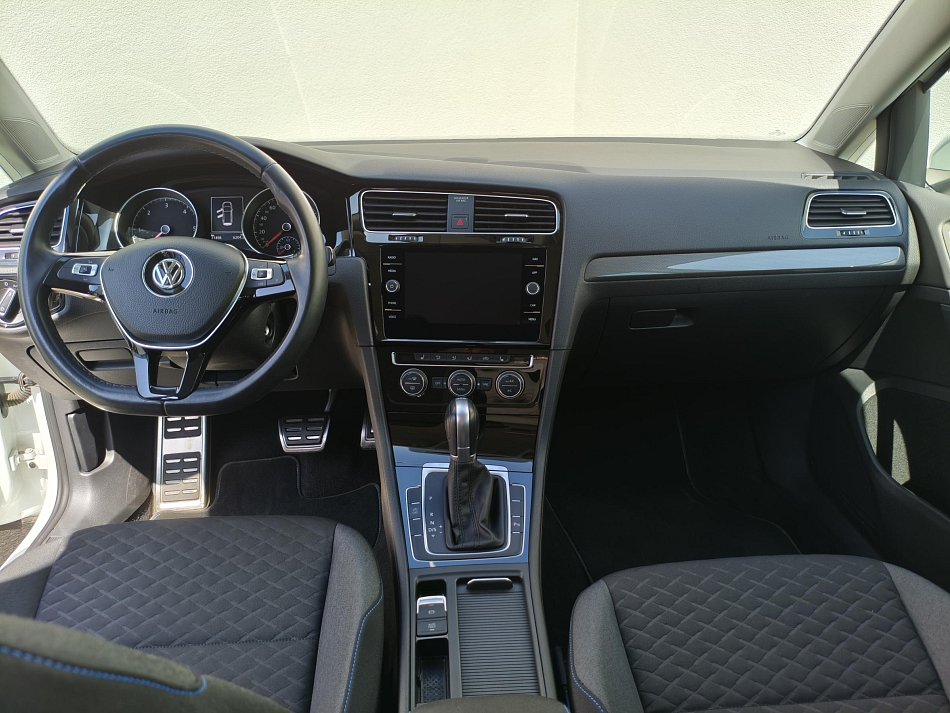 Volkswagen Golf 1.6TDi Join