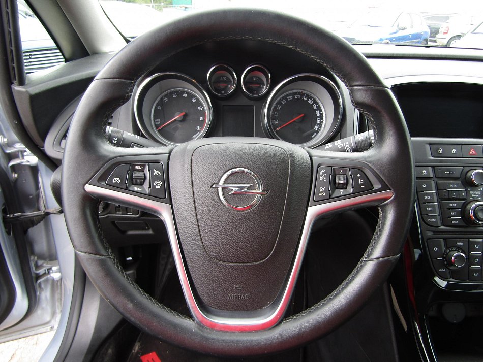 Opel Astra 1.4 T Cosmo