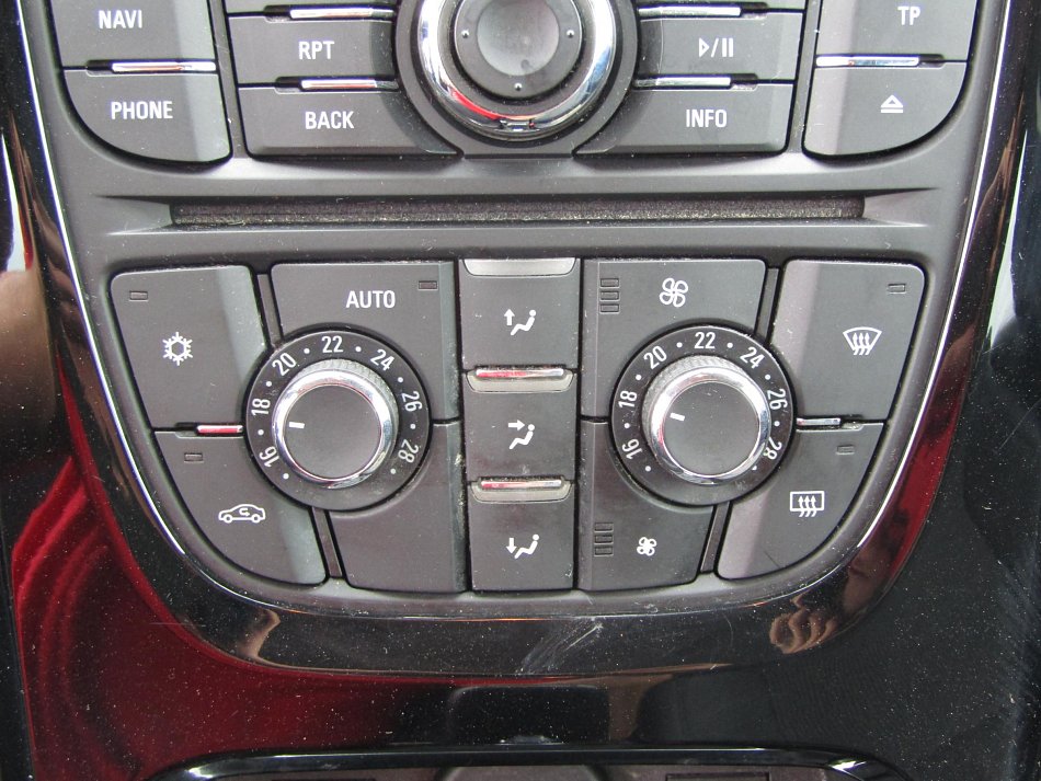 Opel Astra 1.4 T Cosmo