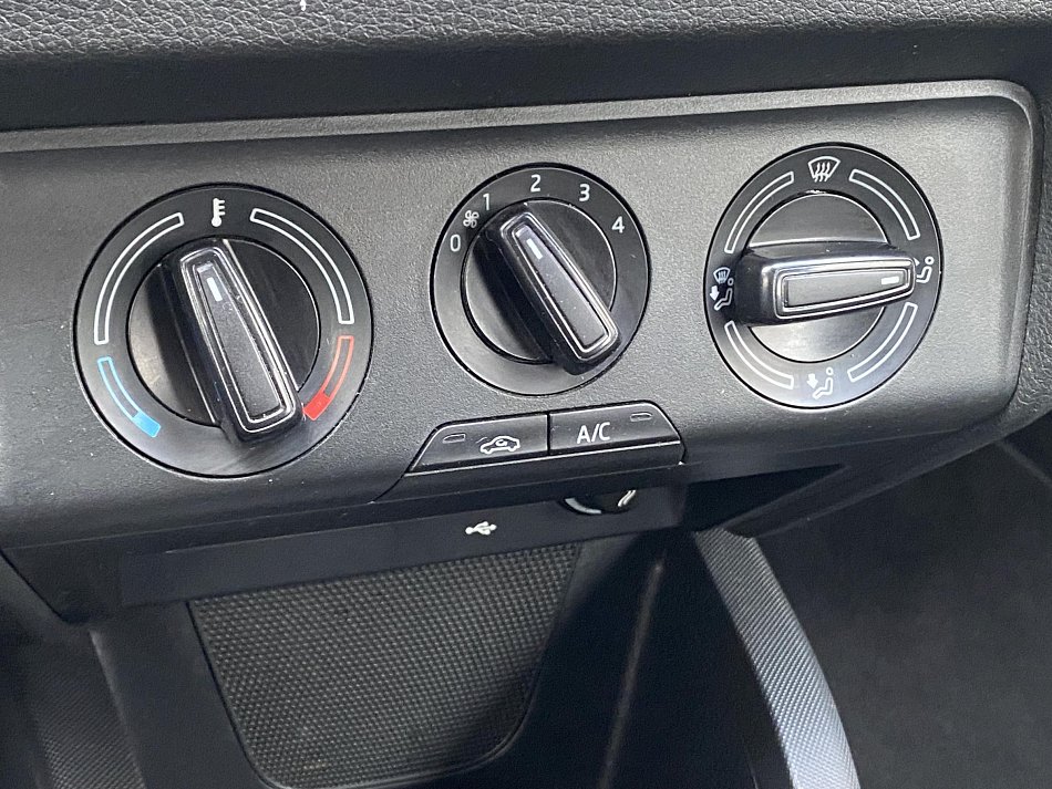 Škoda Fabia III 1.0 TSi Ambition