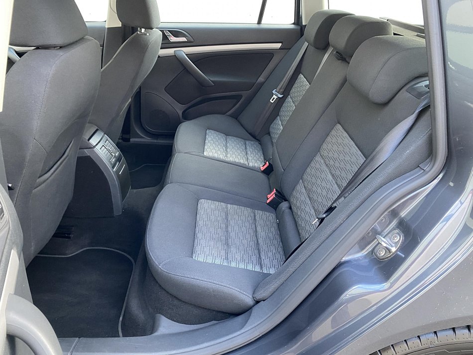 Škoda Octavia II 1.6 TDi Ambition