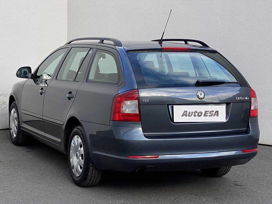 Škoda Octavia II 1.6 TDi Ambition