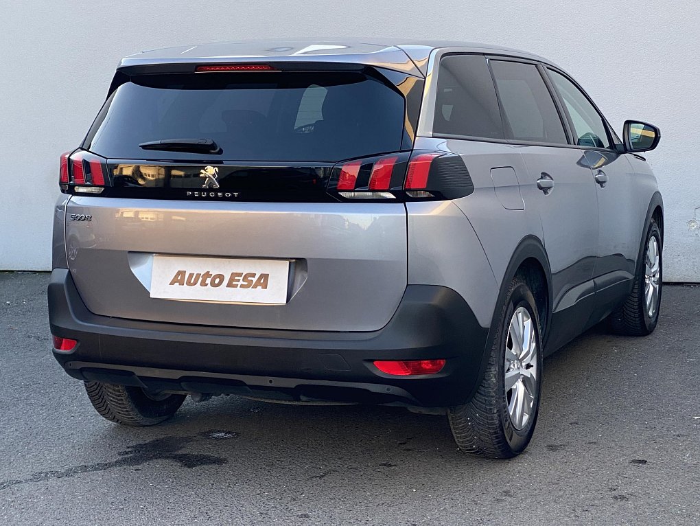 Peugeot 5008 1.5 HDi Active