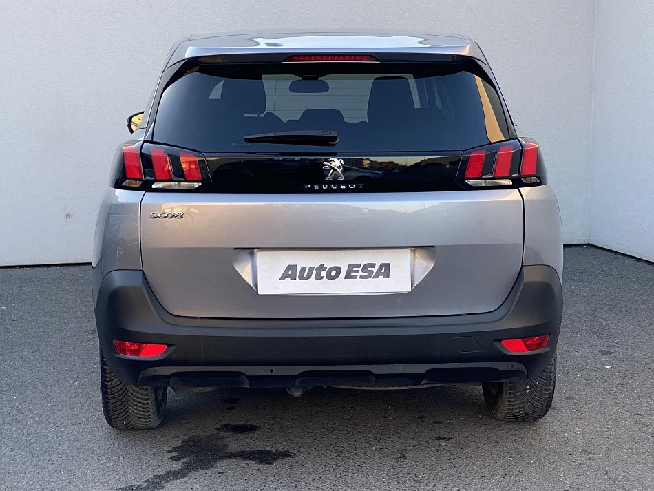 Peugeot 5008 1.5 HDi Active