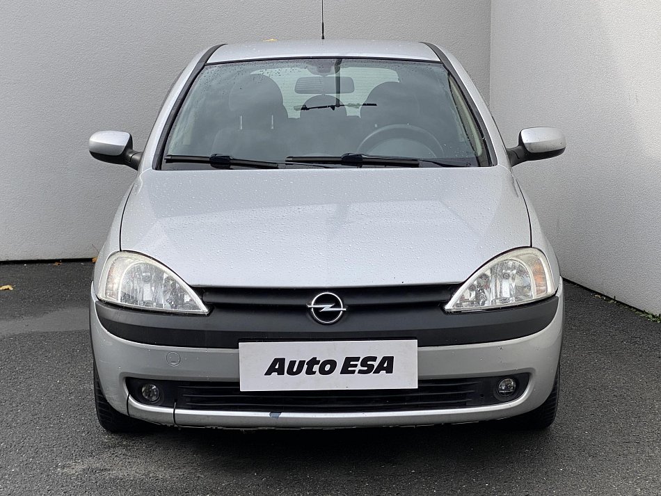 Opel Corsa 1.2i 