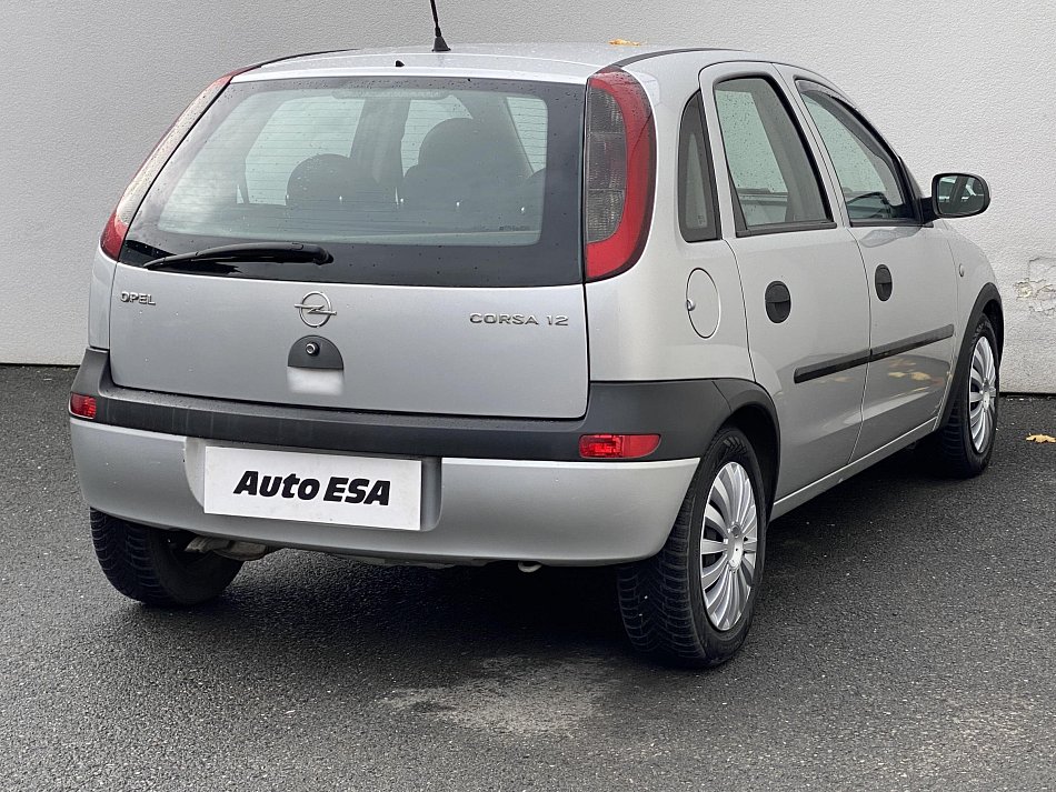 Opel Corsa 1.2i 