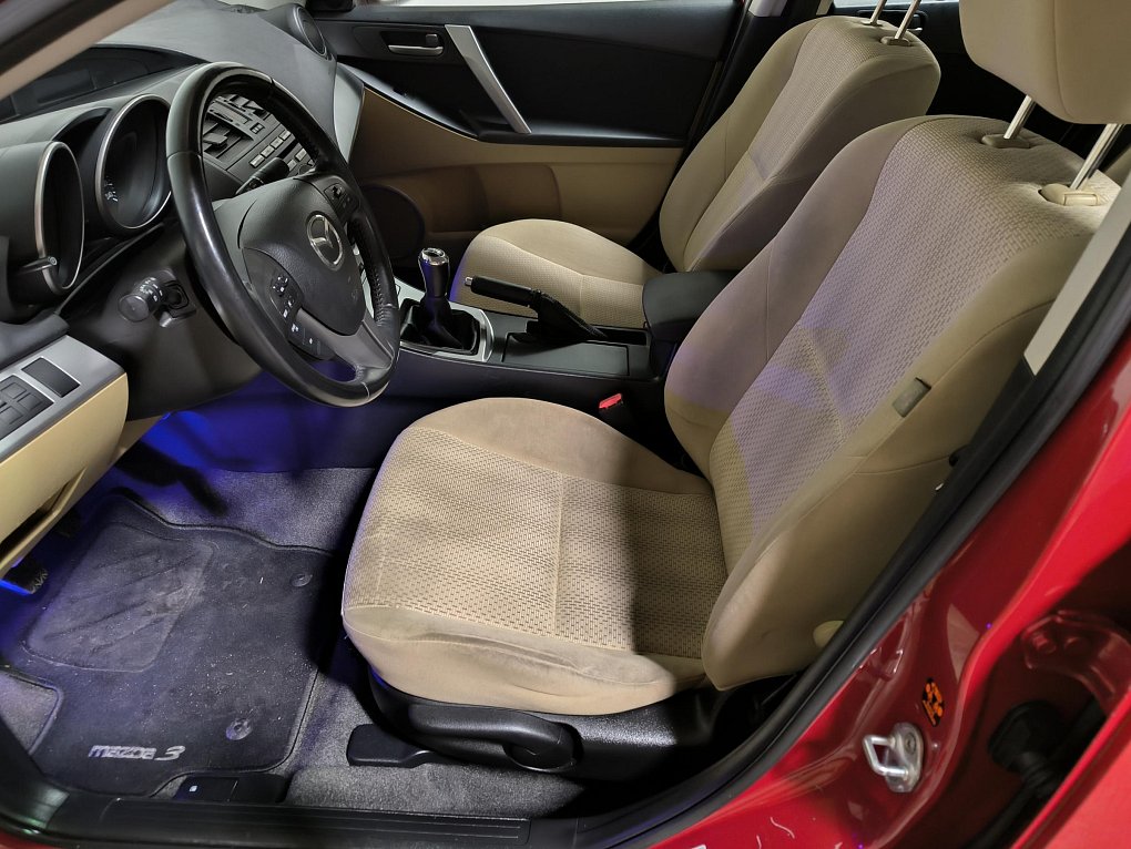 Mazda 3 1.6i 