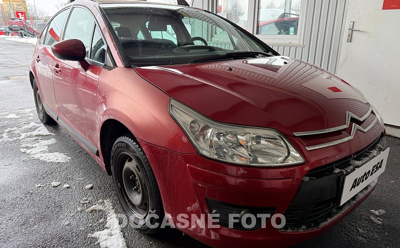 Citroën C4 1.4i 