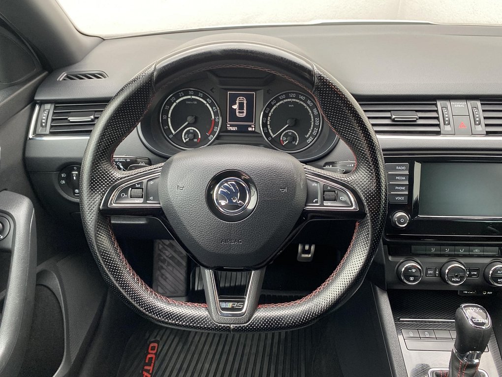 Škoda Octavia III 2.0 TDi RS