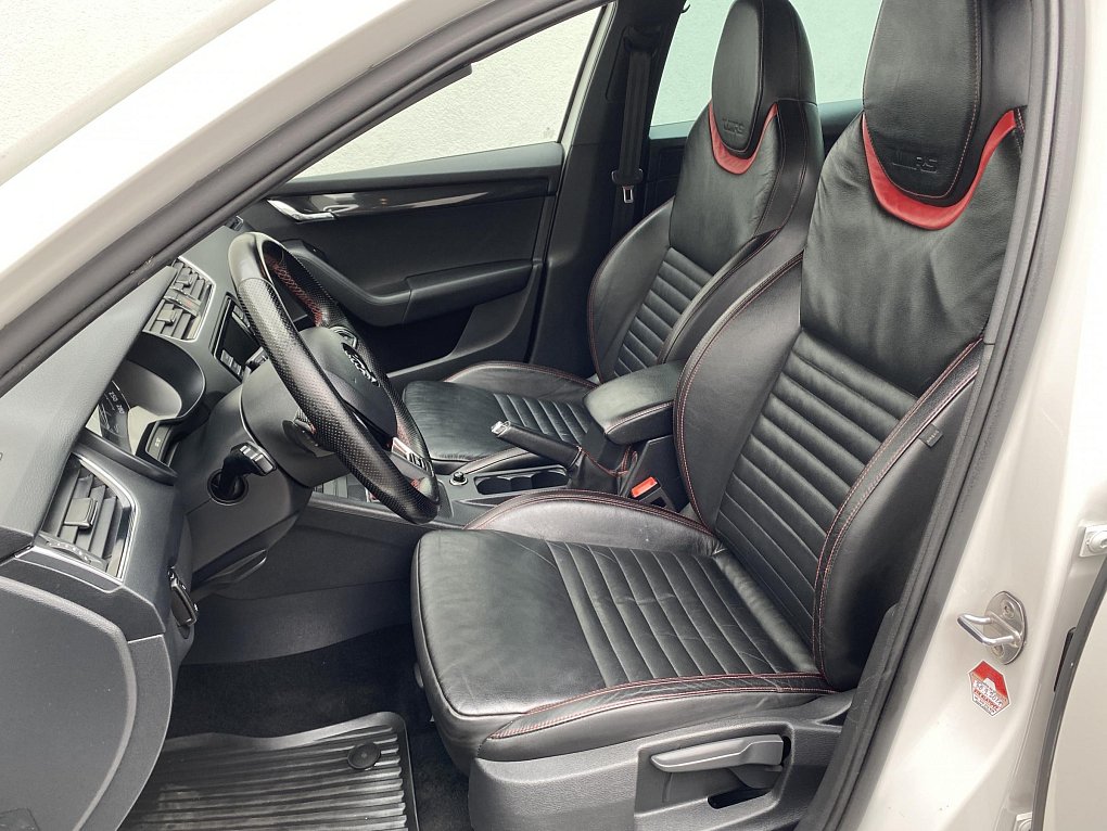 Škoda Octavia III 2.0 TDi RS