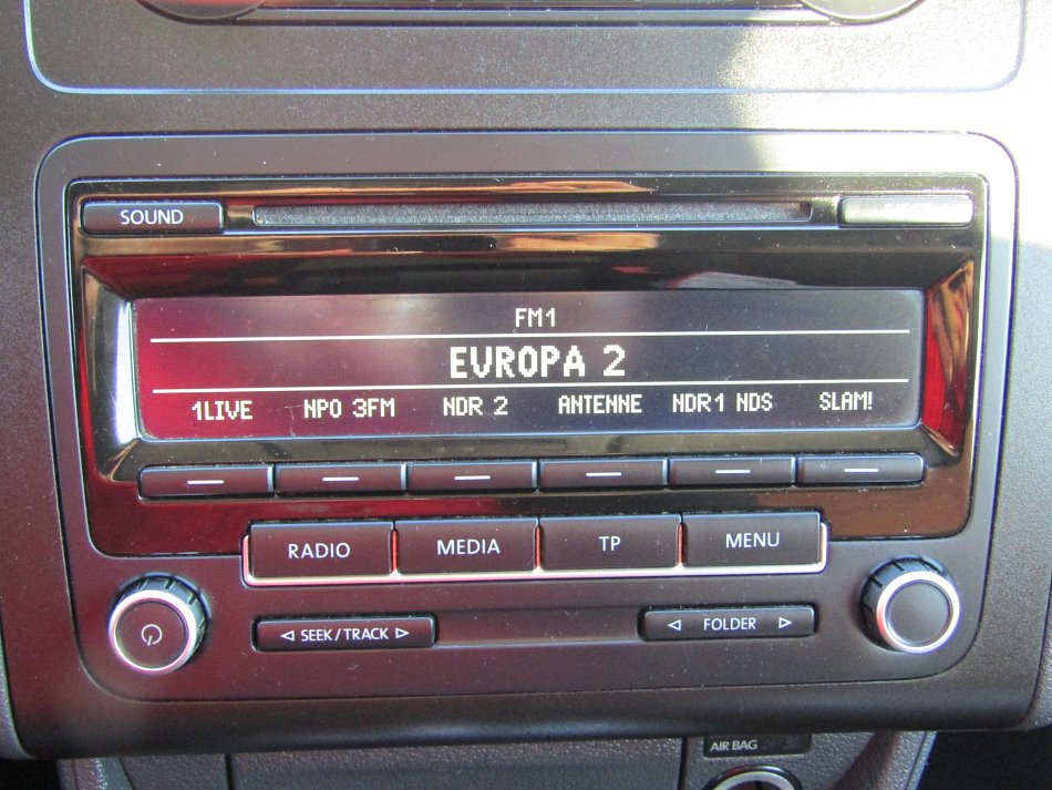 Volkswagen Caddy 1.6TDi JAKO-O MAXi 7míst