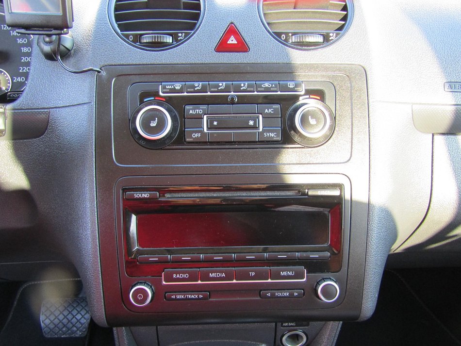 Volkswagen Caddy 1.6TDi JAKO-O MAXi 7míst