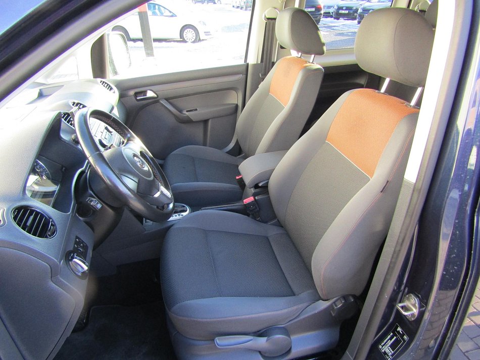 Volkswagen Caddy 1.6TDi JAKO-O MAXi 7míst