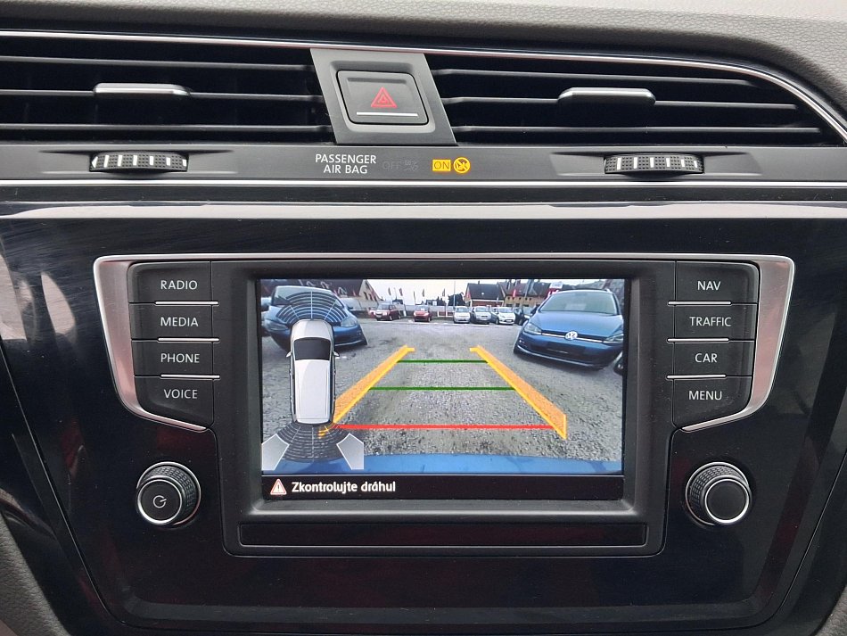 Volkswagen Touran 2.0 TDi 