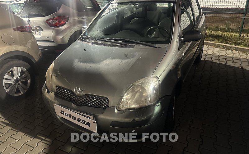 Toyota Yaris 1.0 VVTi 