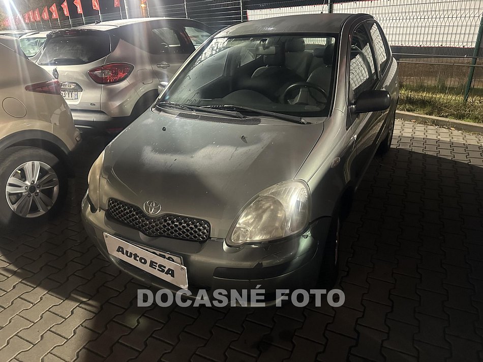Toyota Yaris 1.0 VVTi 