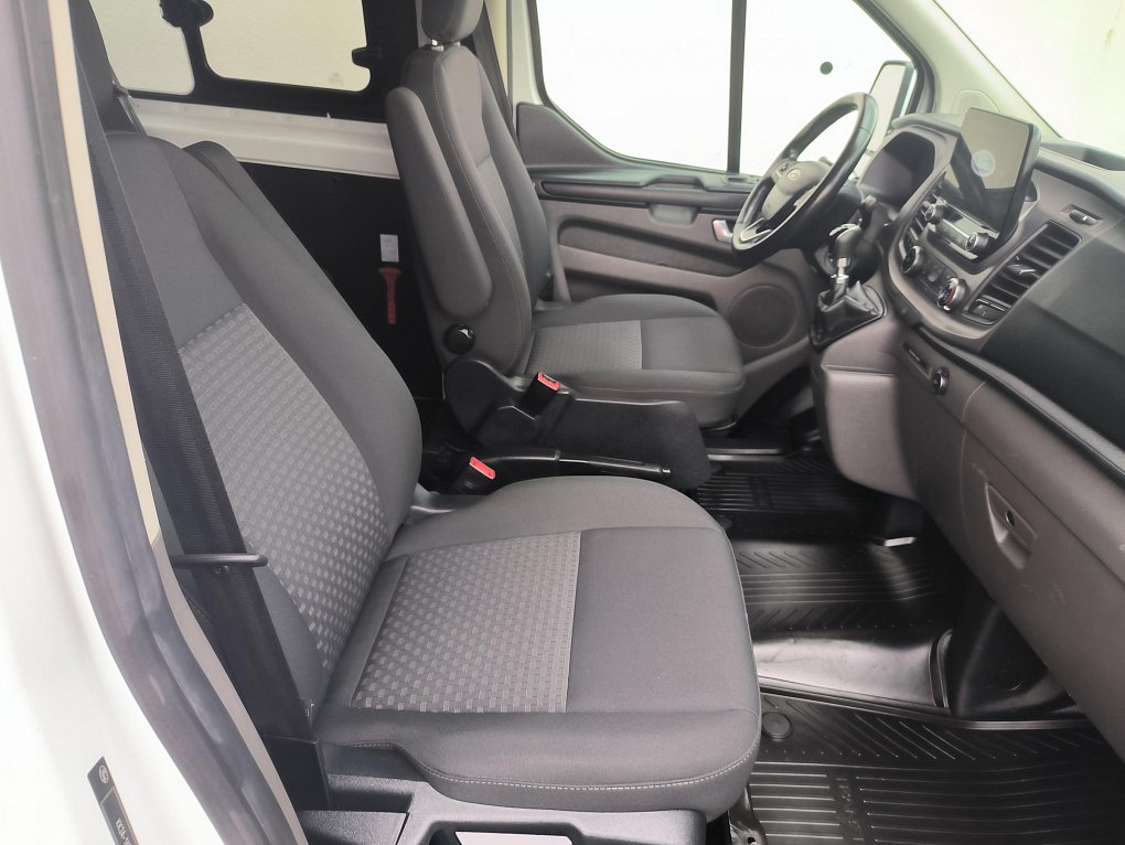 Ford Transit Custom 2.0TDCi Trend L2H1 5 míst