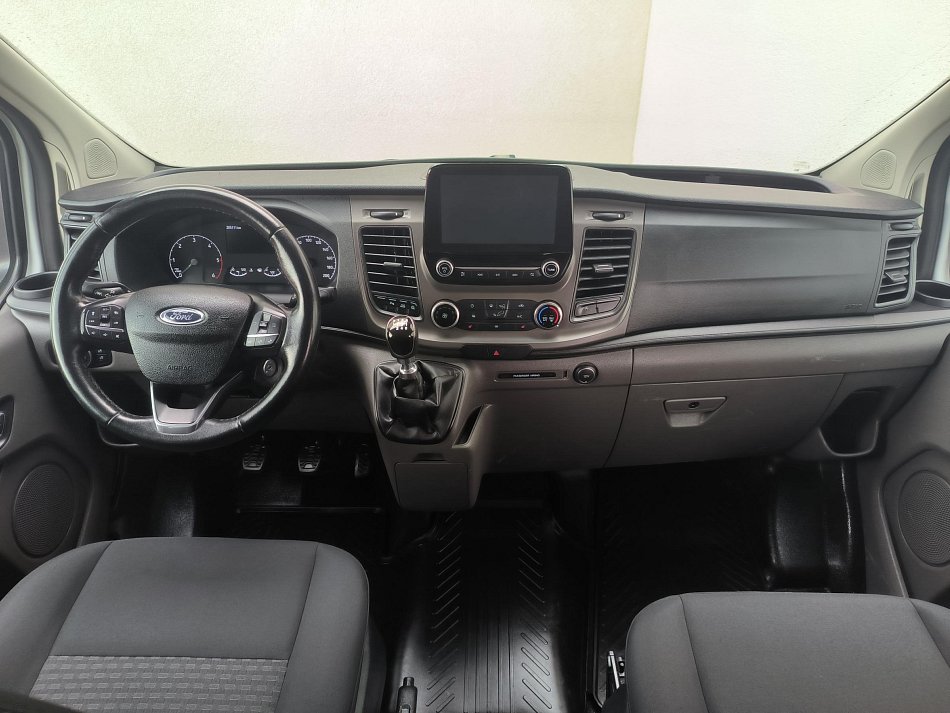 Ford Transit Custom 2.0TDCi Trend L2H1 5 míst