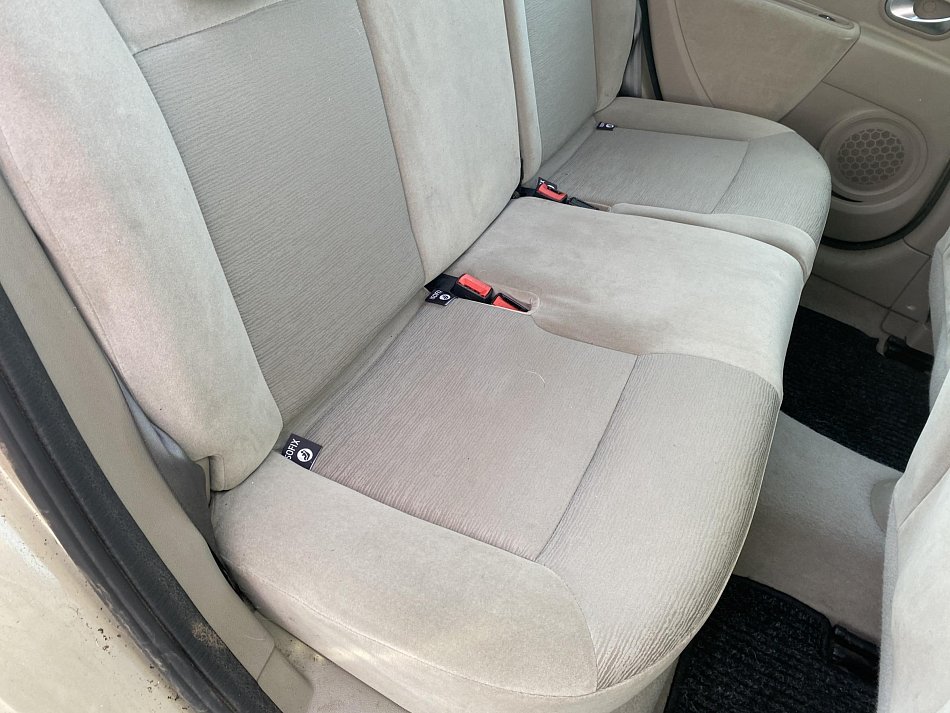 Renault Clio 1.6 i 