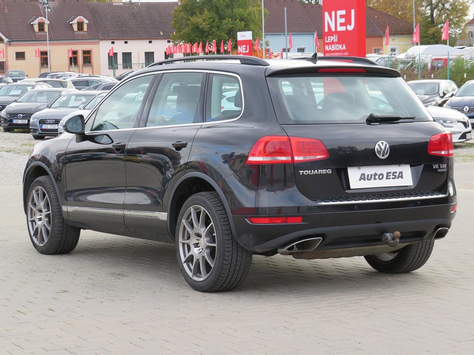 Volkswagen Touareg 3.0 TDi 