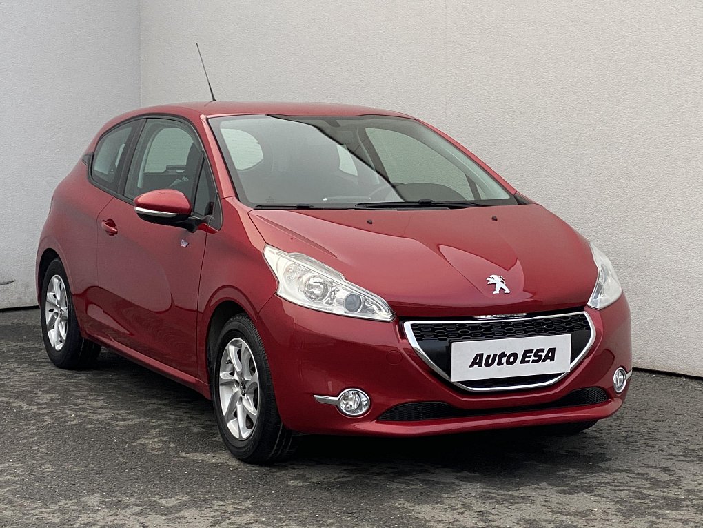 Peugeot 208 1.2i Active