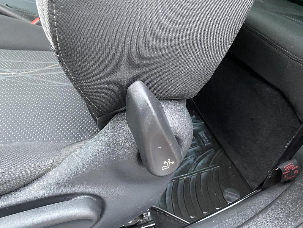 Peugeot 208 1.2i Active