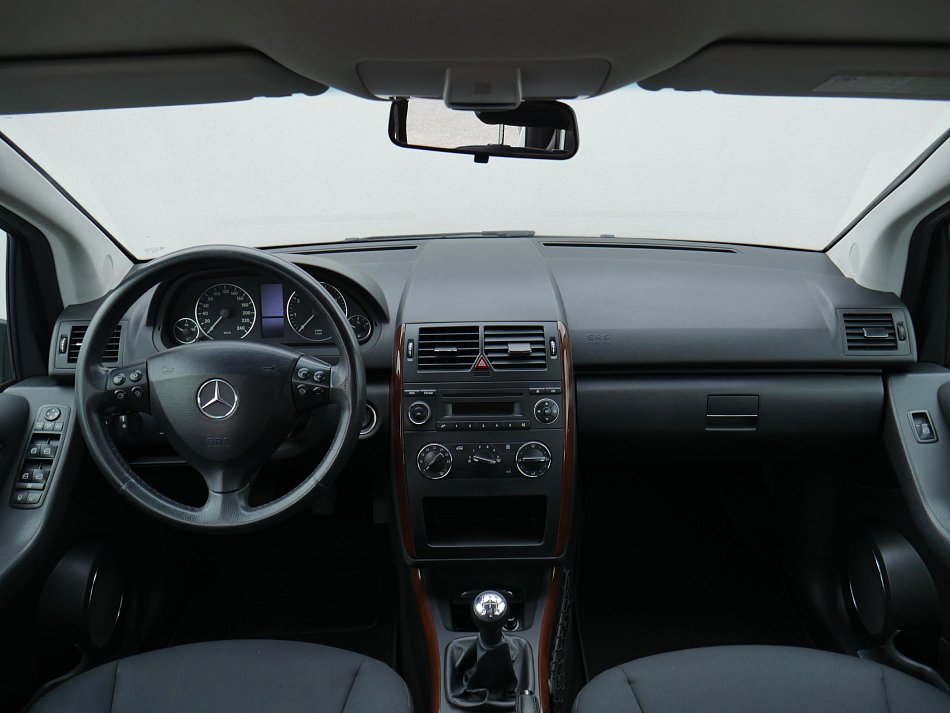 Mercedes-Benz Třída A 1.4i 