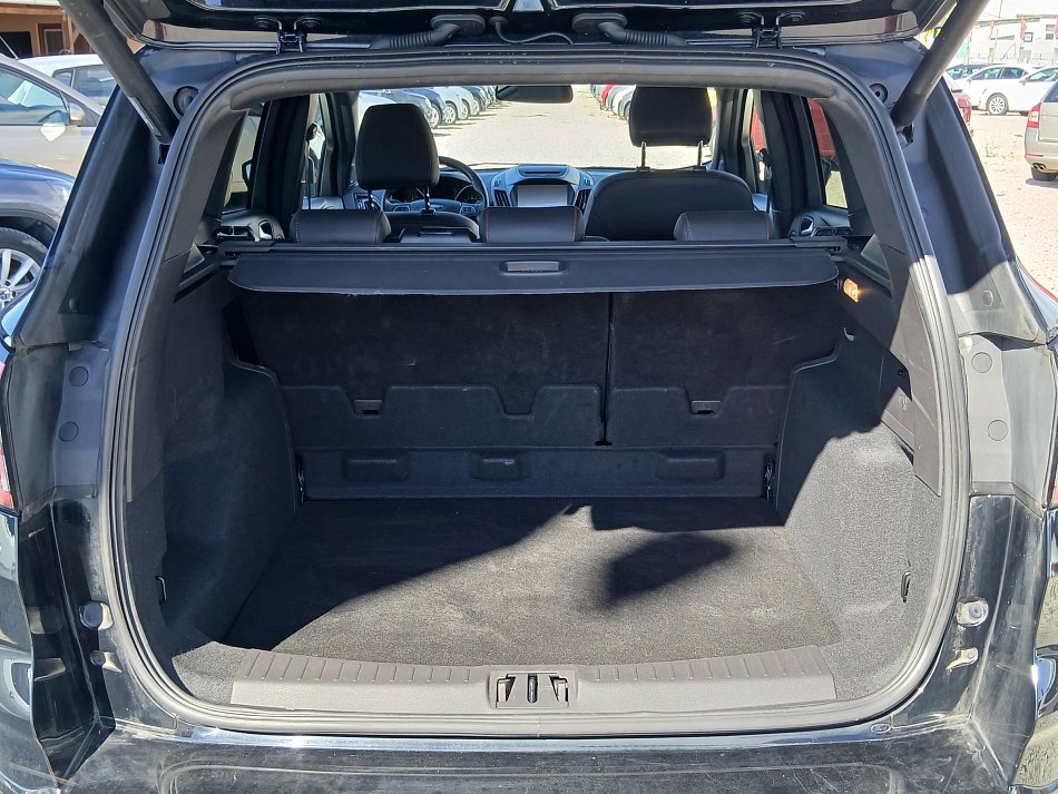 Ford Kuga 2.0 TDCi ST-Line AWD