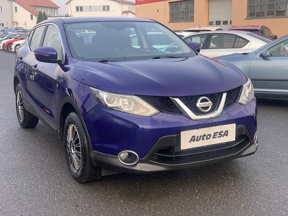 Nissan Qashqai 1.2i 