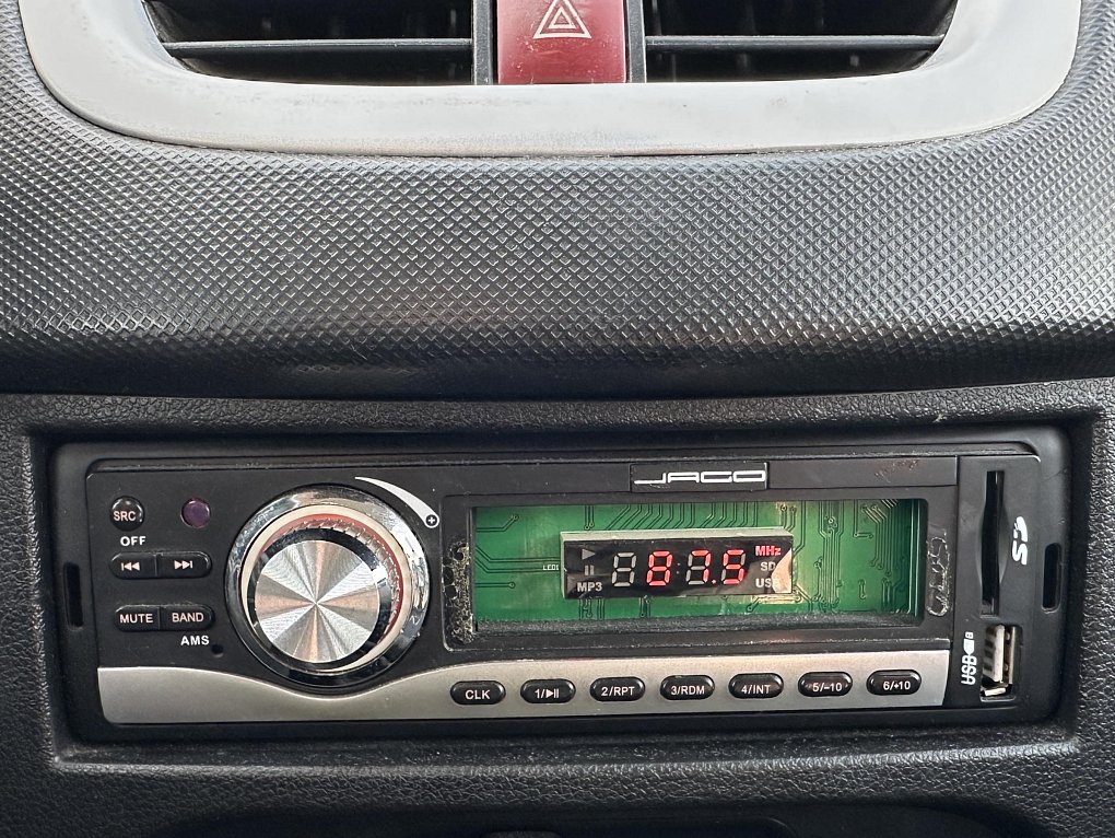 Peugeot 206 1.1i 