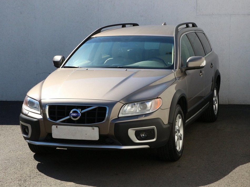 Volvo XC70 2.4 D5 Summum AWD