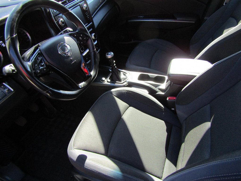 SsangYong Tivoli 1.5 TGDi 