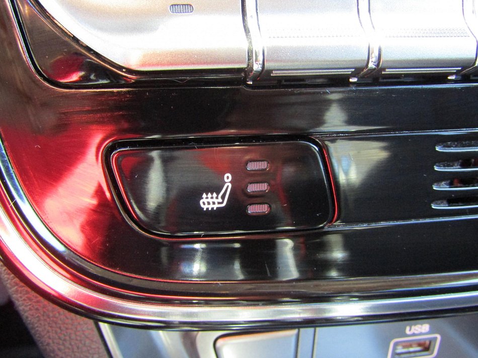 SsangYong Tivoli 1.5i 