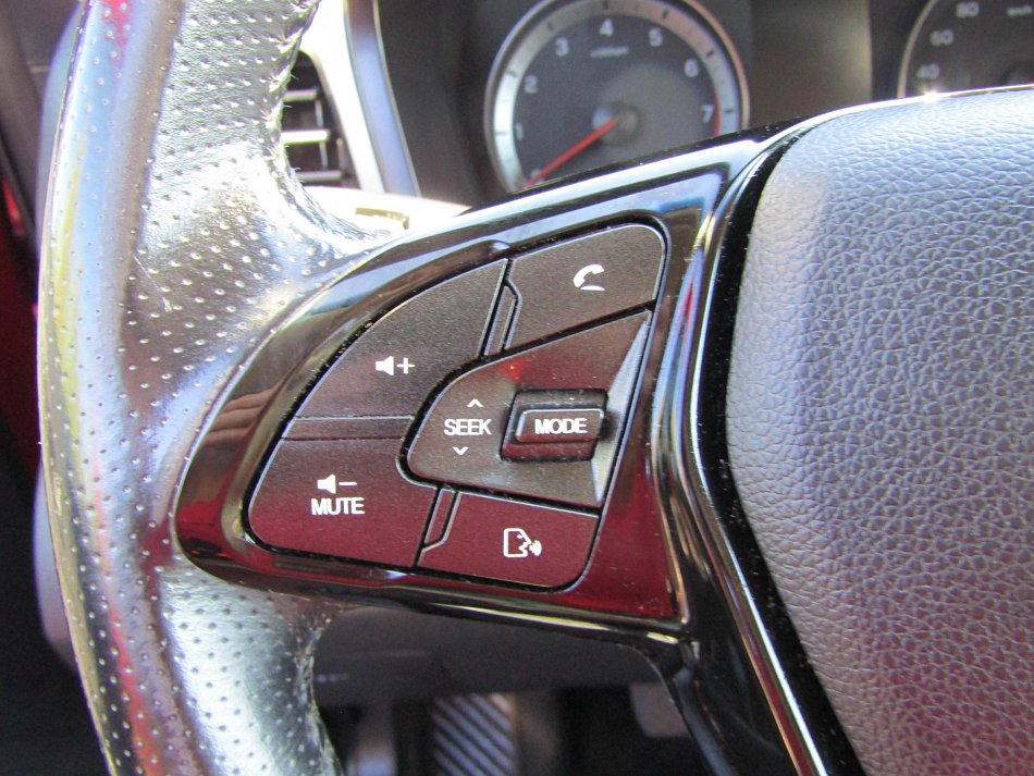 SsangYong Tivoli 1.5i 