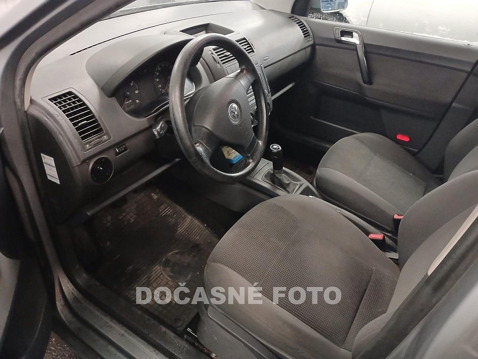 Volkswagen Polo 1.2 i 