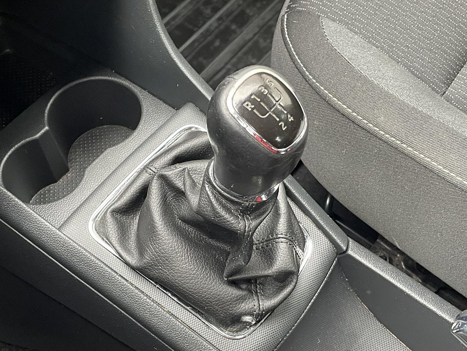 Škoda Rapid 1.6 TDi Ambition