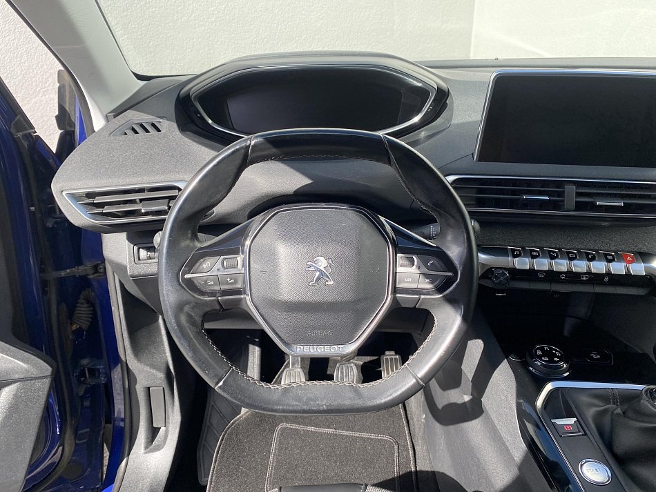 Peugeot 3008 2.0 HDi Allure